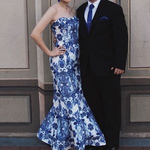 Prom dress